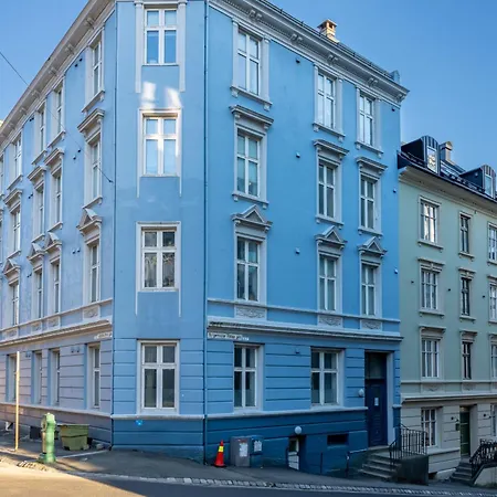 Apartman Roomsly - Cozy Hilltop Hideout In Bergen