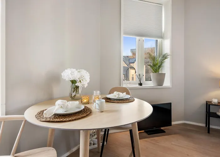 Lägenhet Roomsly - Cozy Hilltop Hideout In Bergen